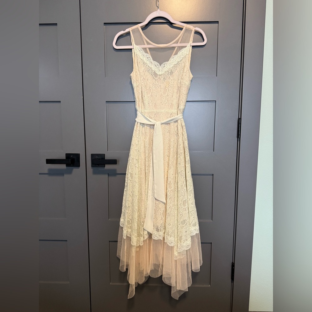LC Lauren Conrad Ivory Lace Midi Dress